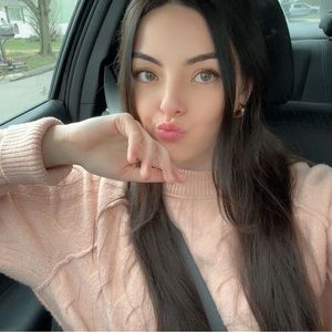Meet your Posher, Natalie
